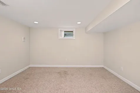 34 Macarthur Drive Old Greenwich CT 06870