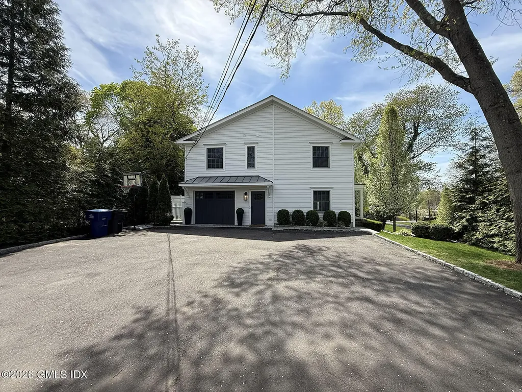 18 Tomney Road Greenwich CT 06830