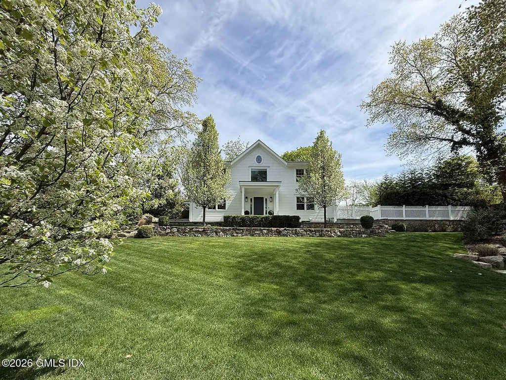 18 Tomney Road Greenwich CT 06830