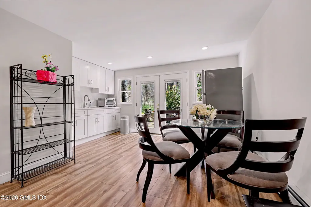 46 Stag Lane Greenwich CT 06831