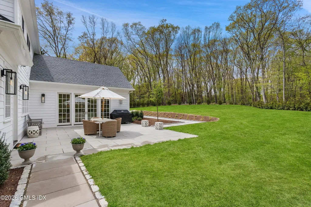 17 Vineyard Lane Westport CT 06880