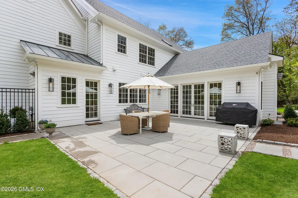 17 Vineyard Lane Westport CT 06880