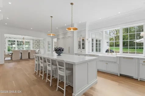 17 Vineyard Lane Westport CT 06880