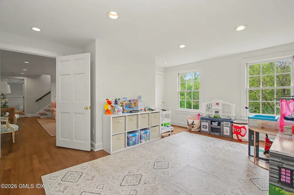 151 Stanwich Road Greenwich CT 06830