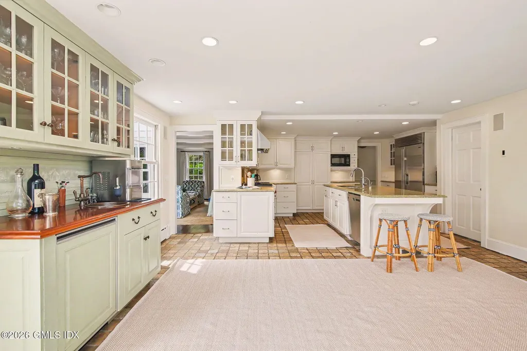 151 Stanwich Road Greenwich CT 06830
