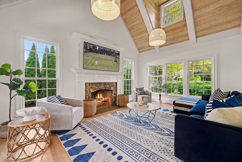 49 Willow Road Riverside CT 06878