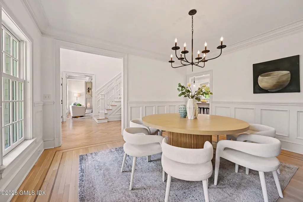 49 Willow Road Riverside CT 06878