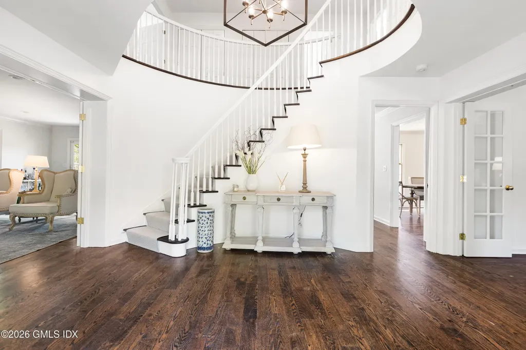 12 Ricki Beth Lane Old Greenwich CT 06870