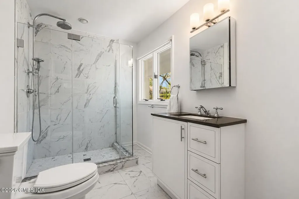 12 Ricki Beth Lane Old Greenwich CT 06870