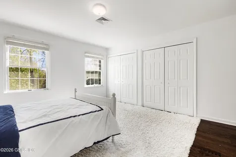 12 Ricki Beth Lane Old Greenwich CT 06870