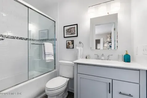 12 Ricki Beth Lane Old Greenwich CT 06870
