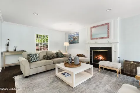 12 Ricki Beth Lane Old Greenwich CT 06870