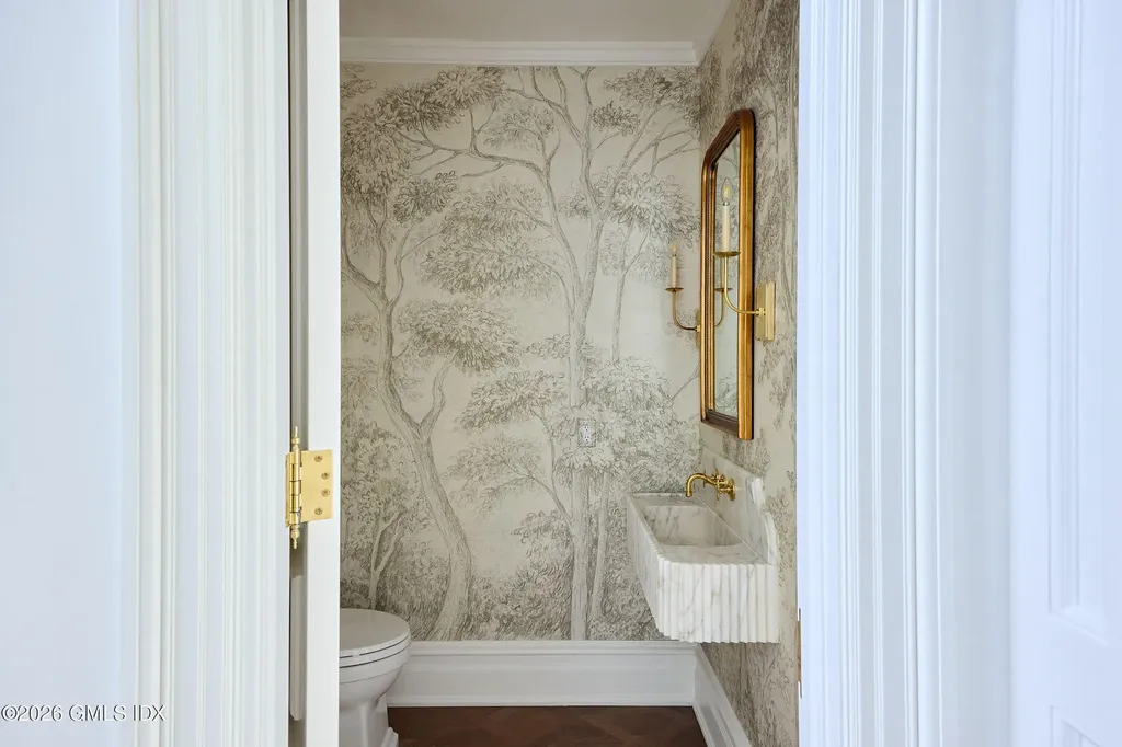20 Sherwood Farm Lane Greenwich CT 06831