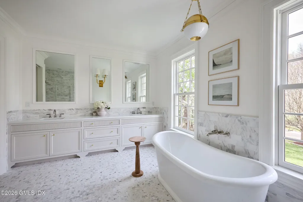 20 Sherwood Farm Lane Greenwich CT 06831