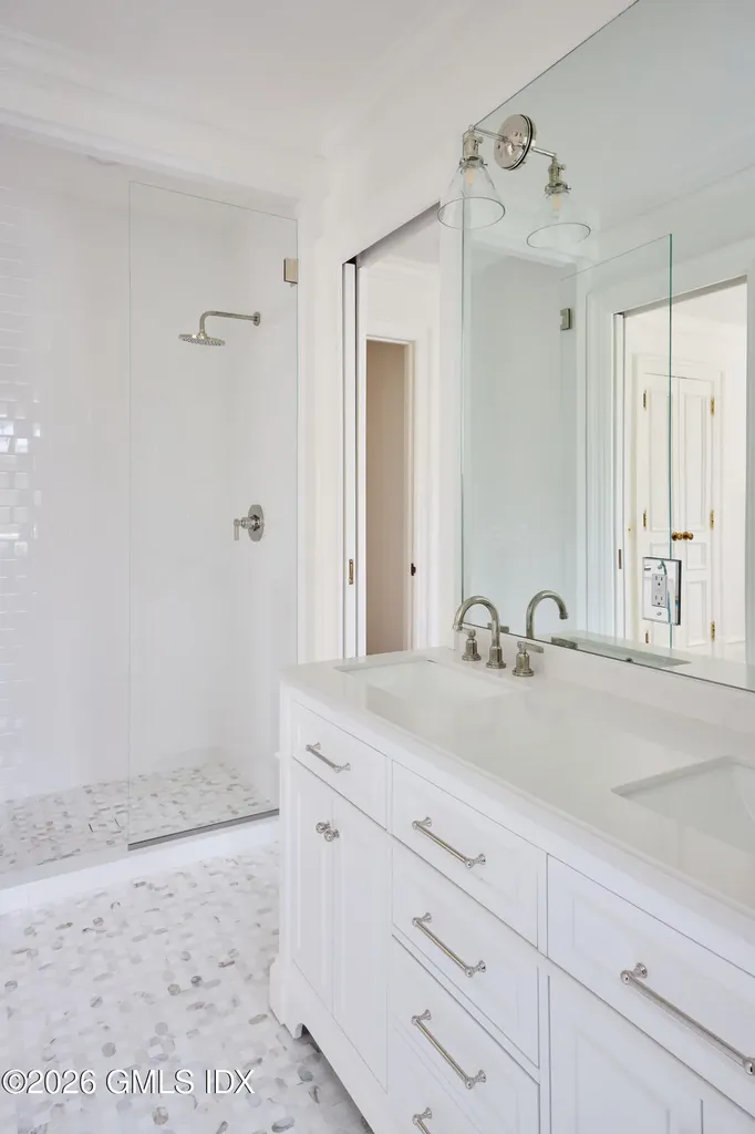 20 Sherwood Farm Lane Greenwich CT 06831