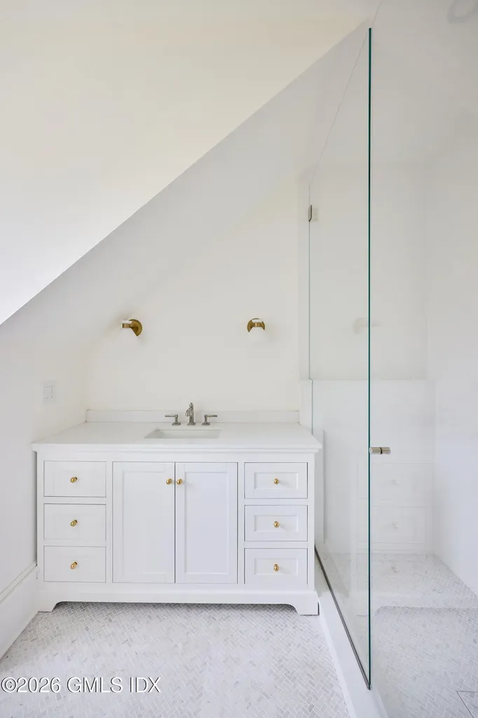 20 Sherwood Farm Lane Greenwich CT 06831