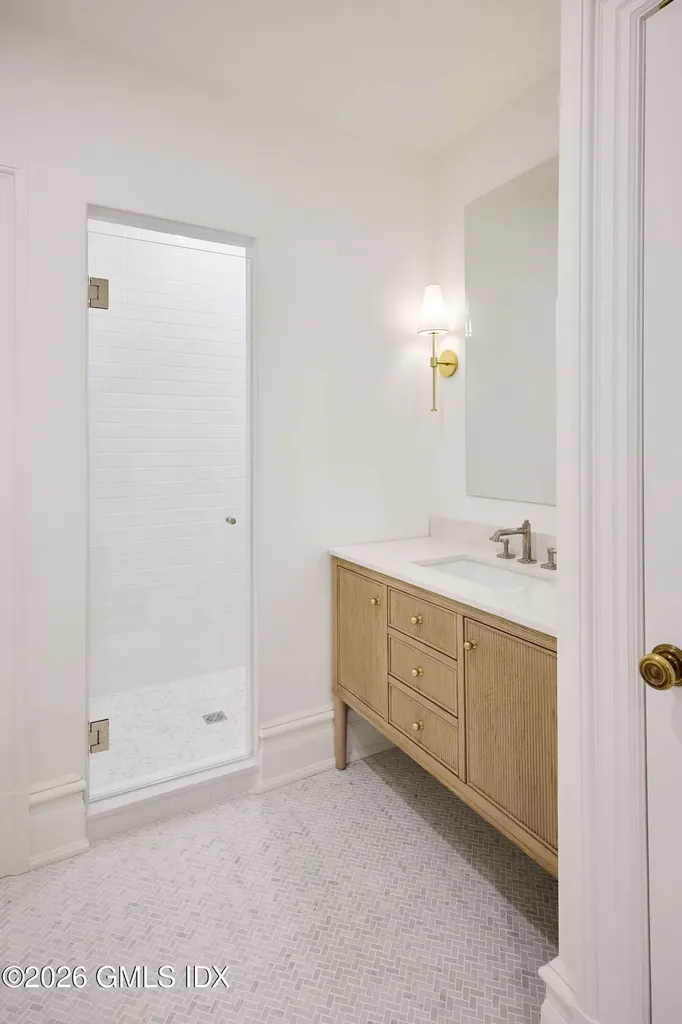 20 Sherwood Farm Lane Greenwich CT 06831