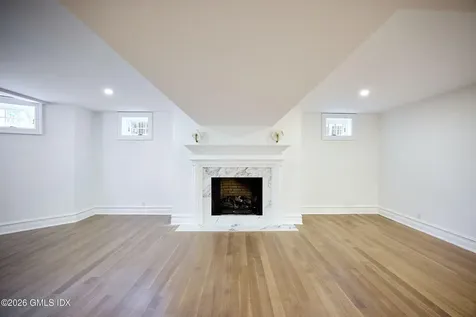20 Sherwood Farm Lane Greenwich CT 06831