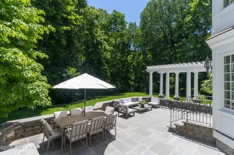 20 Sherwood Farm Lane Greenwich CT 06831