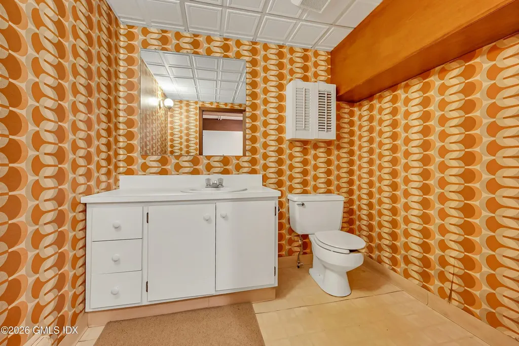 44 Willowmere Avenue Riverside CT 06878