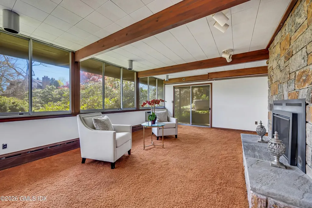 44 Willowmere Avenue Riverside CT 06878