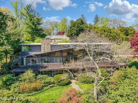 44 Willowmere Avenue Riverside CT 06878