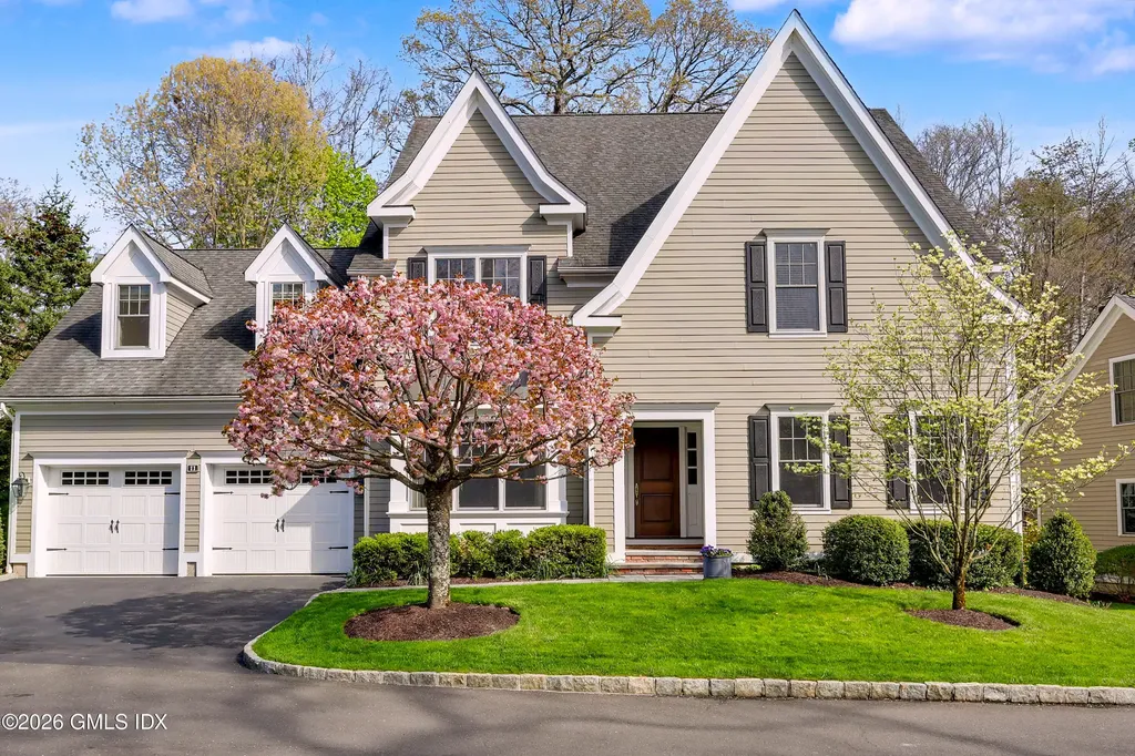 11 River Oaks Drive Stamford CT 06902