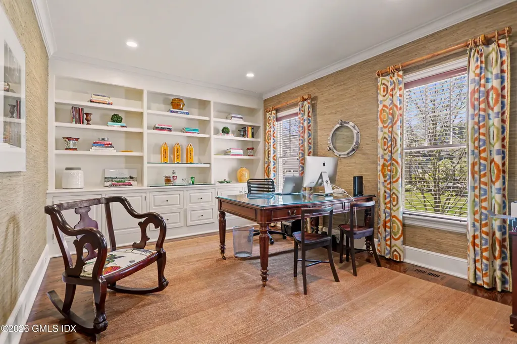 11 River Oaks Drive Stamford CT 06902