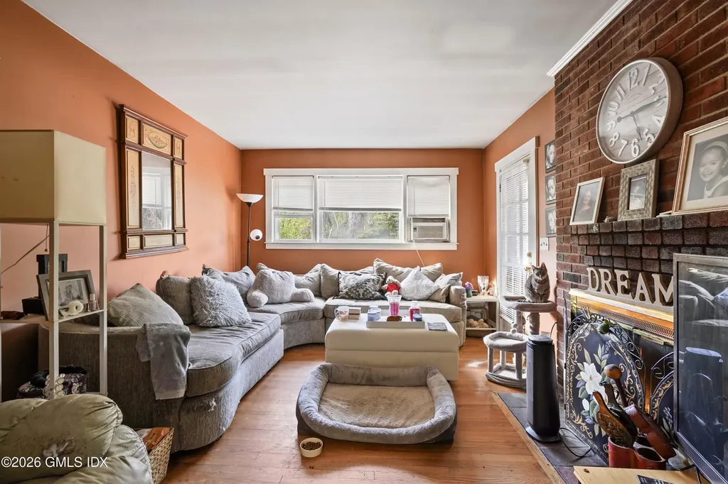 18 Moshier Street Greenwich CT 06831