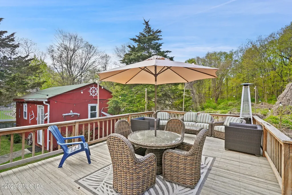18 Moshier Street Greenwich CT 06831