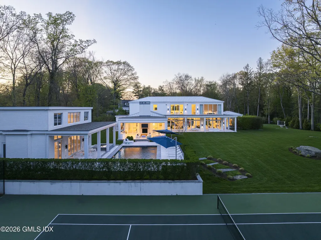 8 Fox Run Lane Greenwich CT 06831