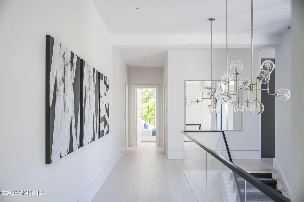 8 Fox Run Lane Greenwich CT 06831