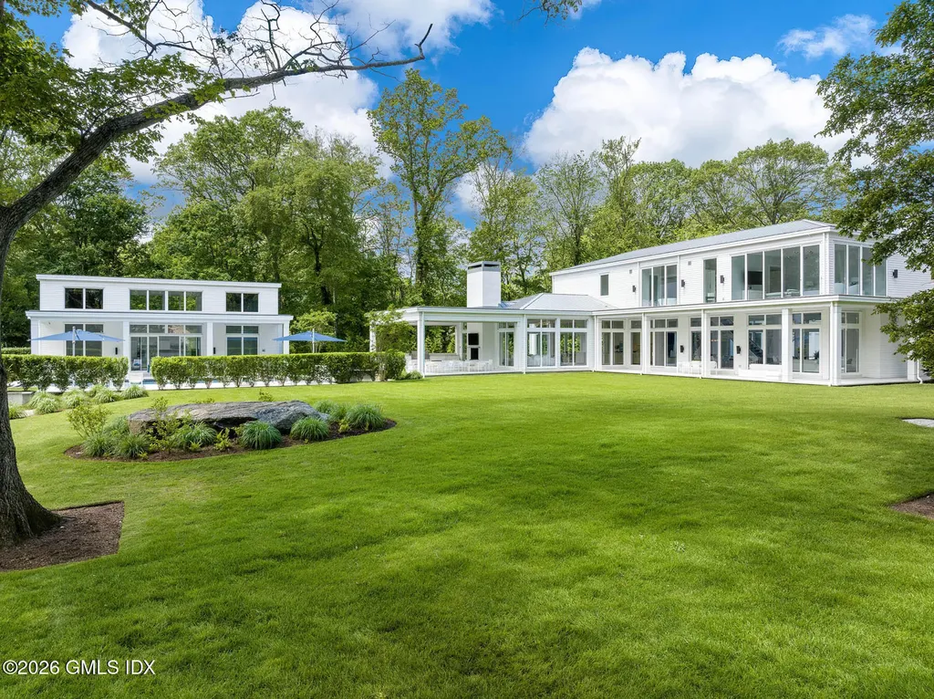 8 Fox Run Lane Greenwich CT 06831