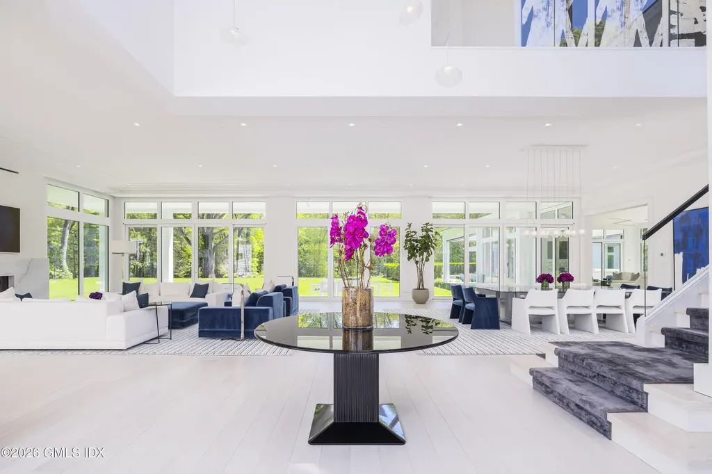 8 Fox Run Lane Greenwich CT 06831