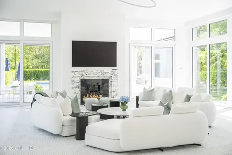 8 Fox Run Lane Greenwich CT 06831
