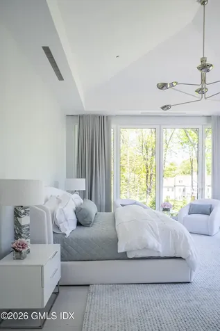 8 Fox Run Lane Greenwich CT 06831