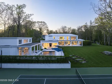 8 Fox Run Lane Greenwich CT 06831
