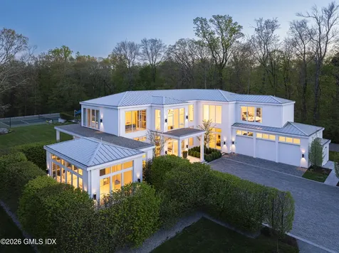8 Fox Run Lane Greenwich CT 06831