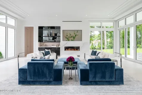 8 Fox Run Lane Greenwich CT 06831