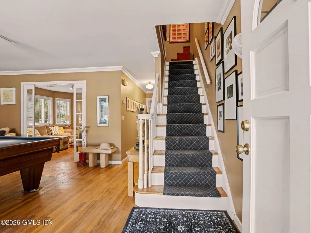 10 Idlewild Manor Greenwich CT 06830