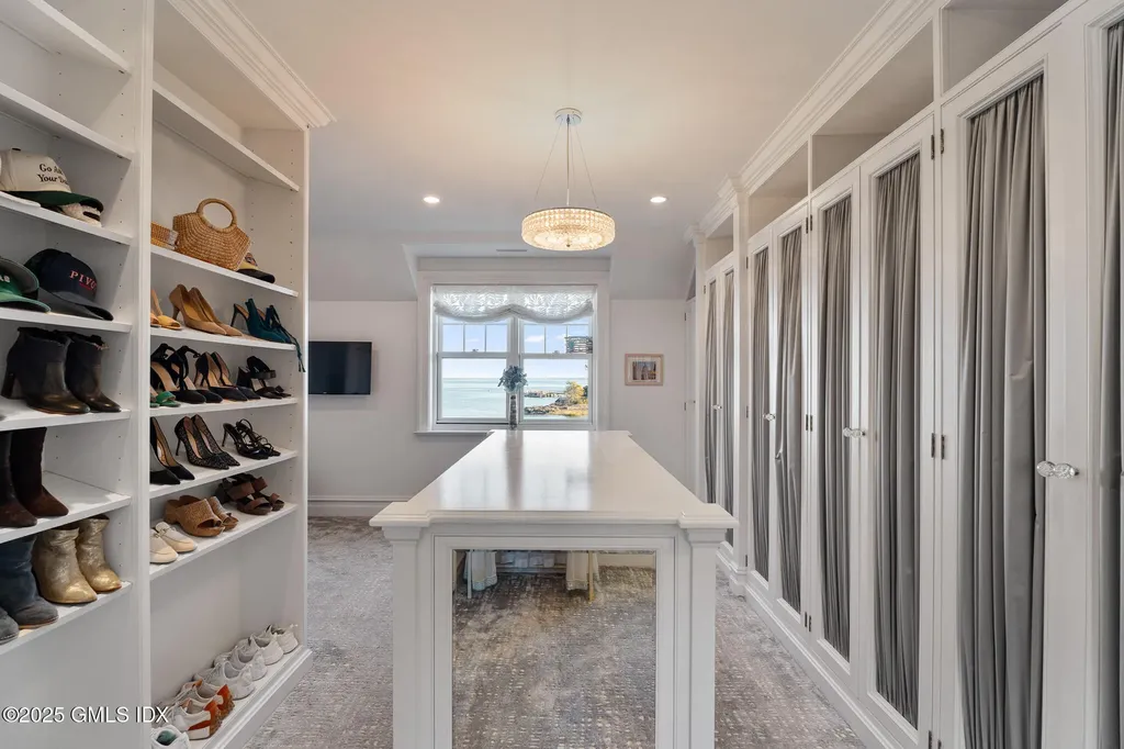 545 Indian Field Road Greenwich CT 06830