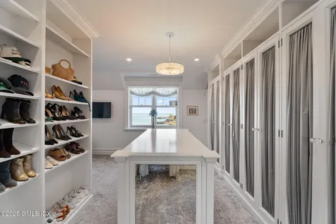 545 Indian Field Road Greenwich CT 06830