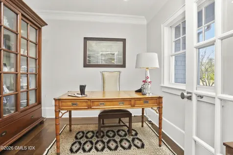30 Bayside Terrace Riverside CT 06878