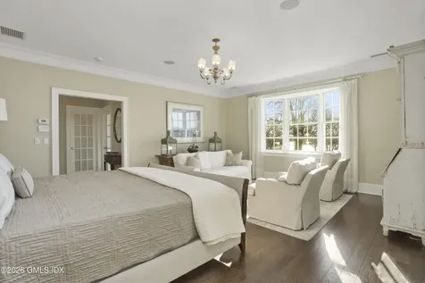 30 Bayside Terrace Riverside CT 06878