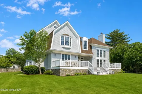 30 Bayside Terrace Riverside CT 06878
