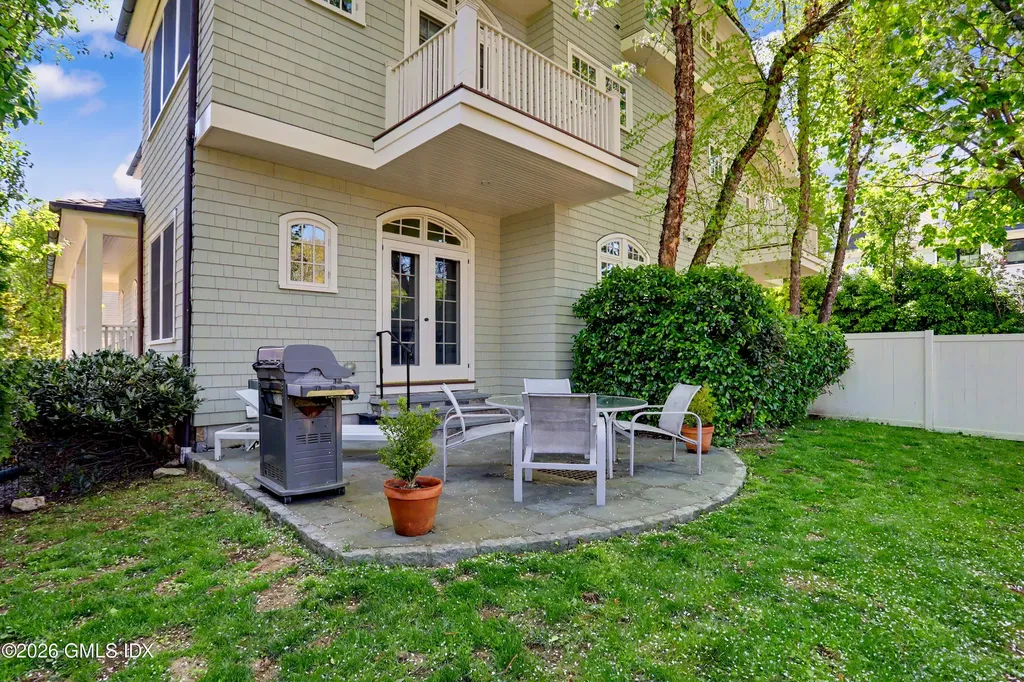 71 Orchard Place Greenwich CT 06830