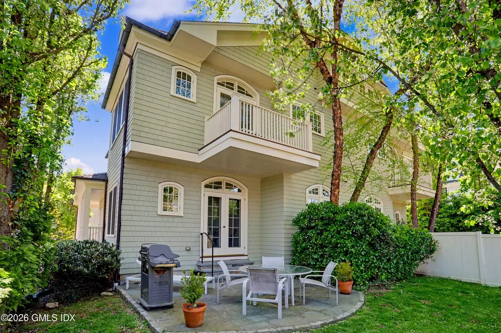 71 Orchard Place Greenwich CT 06830