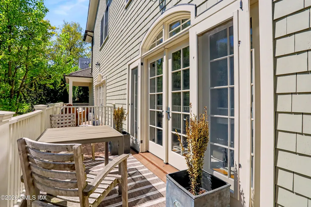 71 Orchard Place Greenwich CT 06830