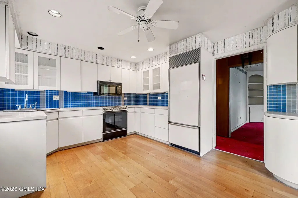 50 Valleywood Road Cos Cob CT 06807