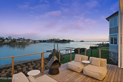 4 Little Cove Lane Old Greenwich CT 06870